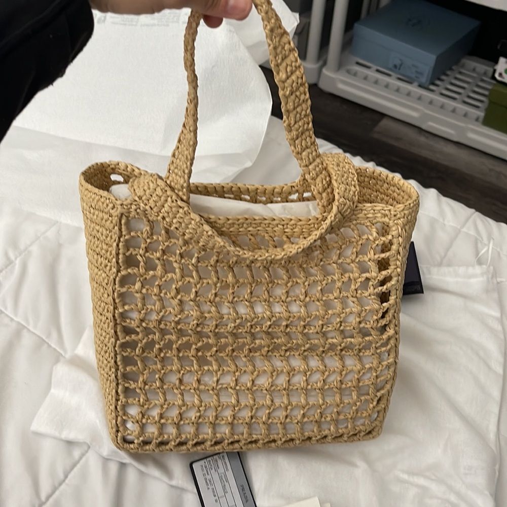 Small Raffia Prada Tote - Picture 5 of 7